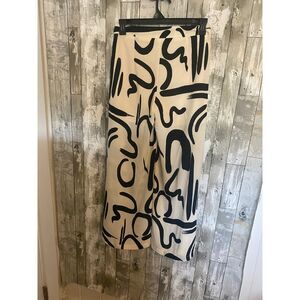 Aikha abstract black and white wide leg pants L